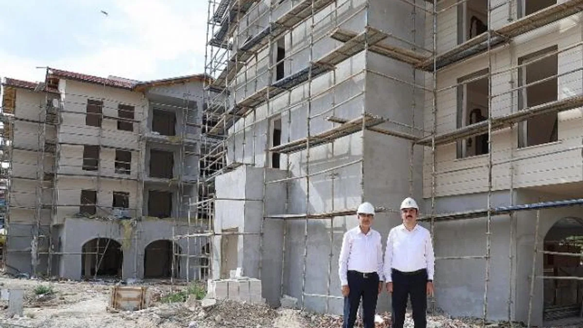 Başkan Altay’tan Kadınhanı’na yakın mercek