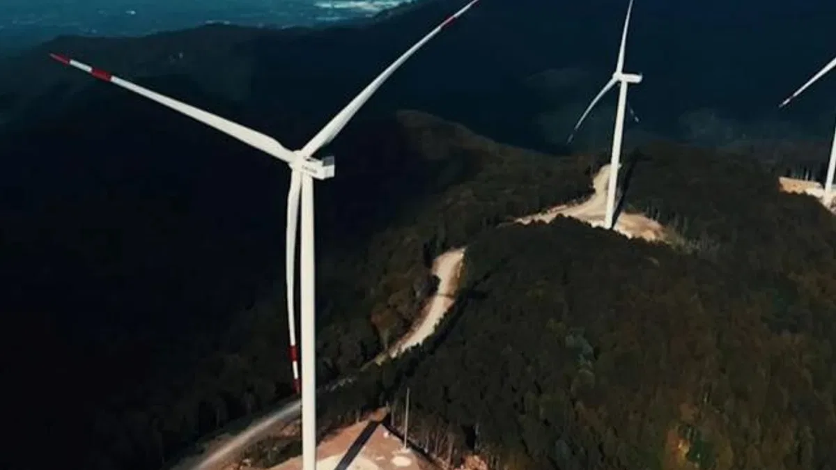 Türkiye yenilenebilir enerjide büyük adım attı… Rüzgar ve güneş yüzde 30’u aştı