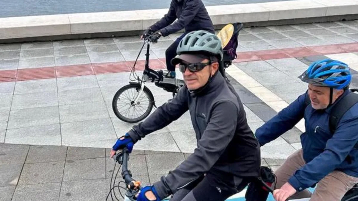 İzmir’de pedallar görme engelliler için çevrildi