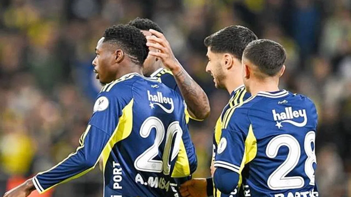 Fenerbahçe 2-0 Samsunspor (Maç Sonucu) Fener Süper Kupa’da yarı finalde!