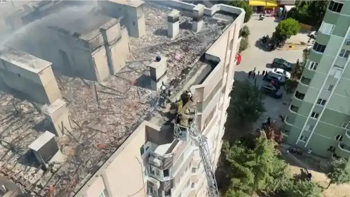 İzmir itfaiyesinin hızlı müdahalesi hayat kurtardı