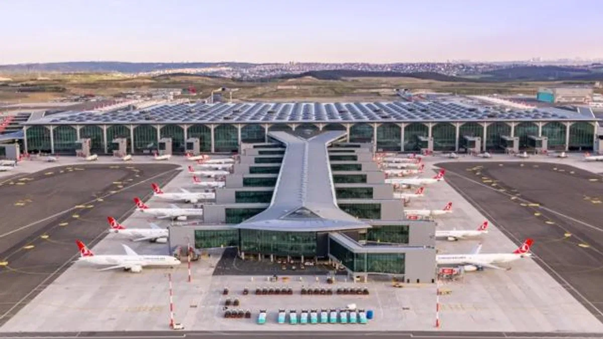 230 milyon kişi havayolunu kullandı