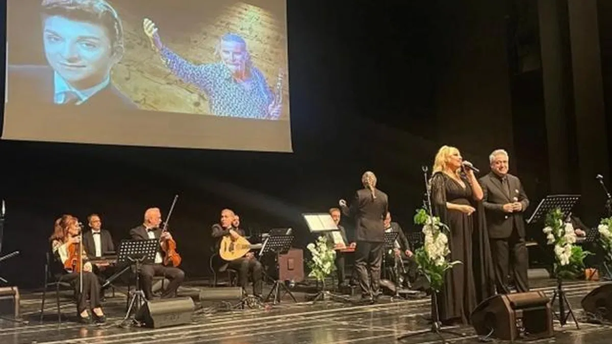 ‘Sanat Güneşi’ Zeki Müren, Bursa’da anıldı