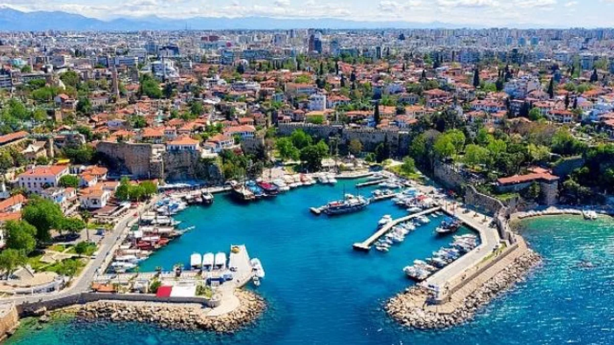 Antalya, iklim değişikliğiyle mücadelede öncü olmaya devam ediyor