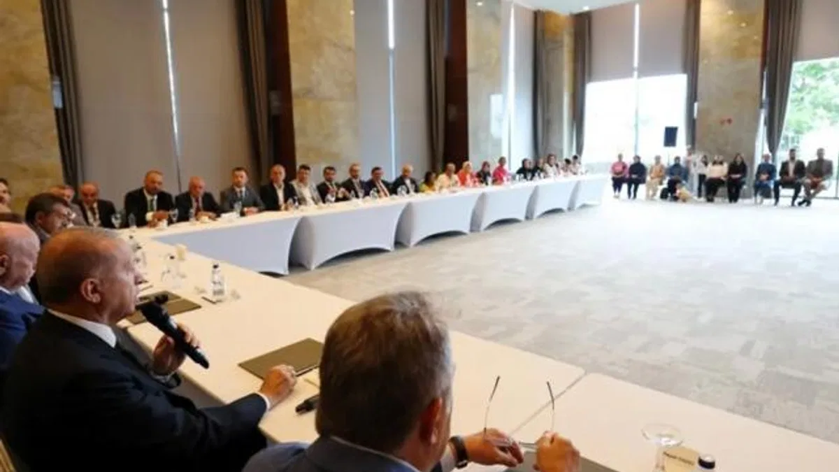 Cumhurbaşkanı Erdoğan: Rize örnek olmalı, farklı bir ses çıkmalı