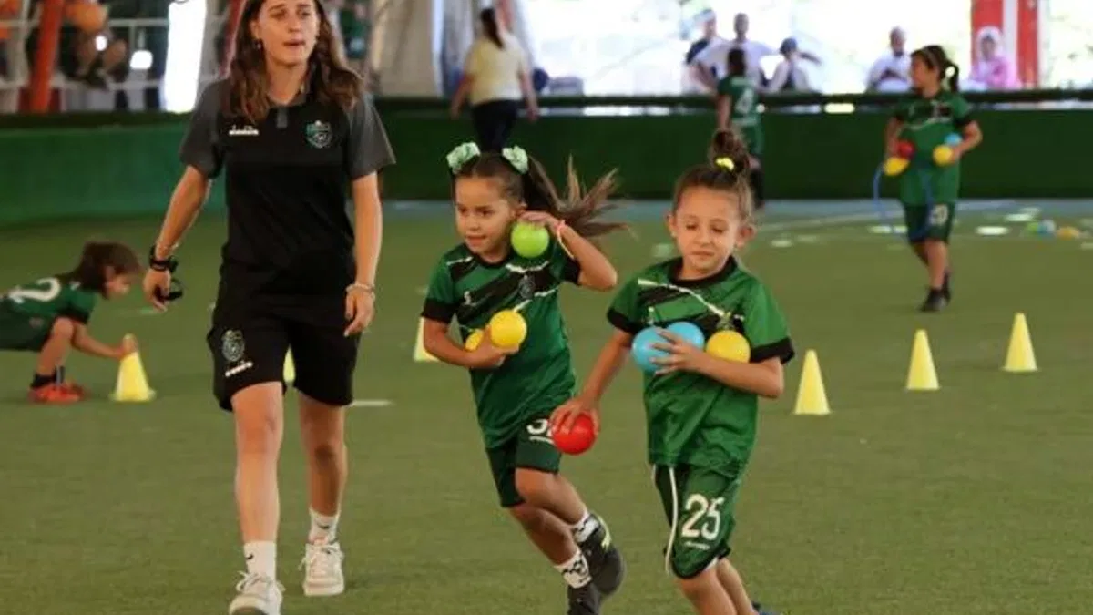 Kocaeli’de kadın futboluna anlamlı destek
