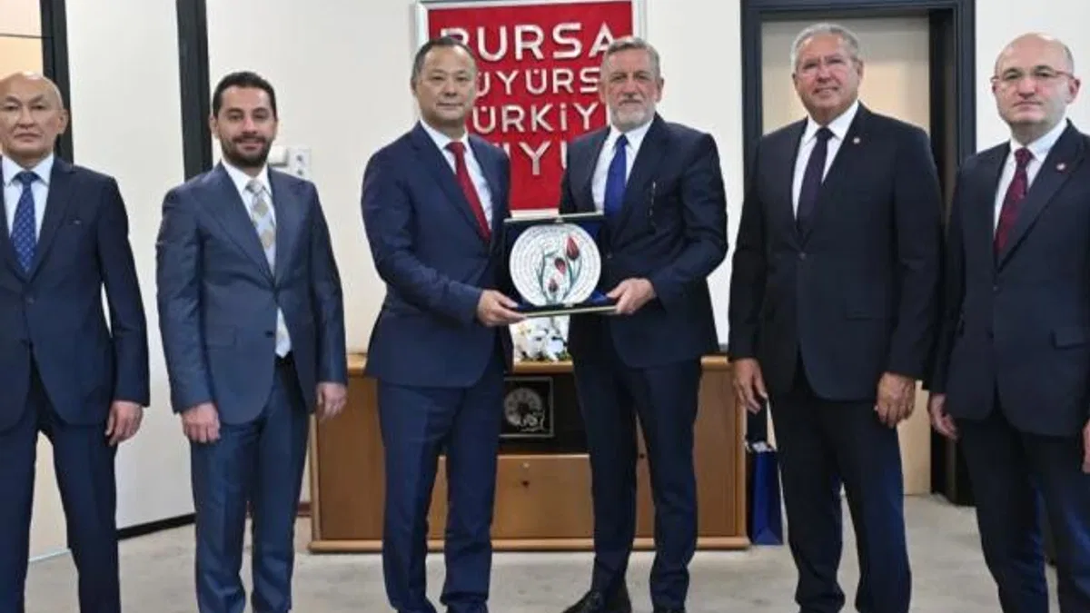Türkiye-Kırzgız Cumhuriyeti kardeşliği Bursa’da pekişti