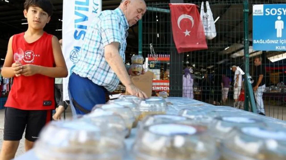 Kocaeli’de aşure dağıtımı başladı