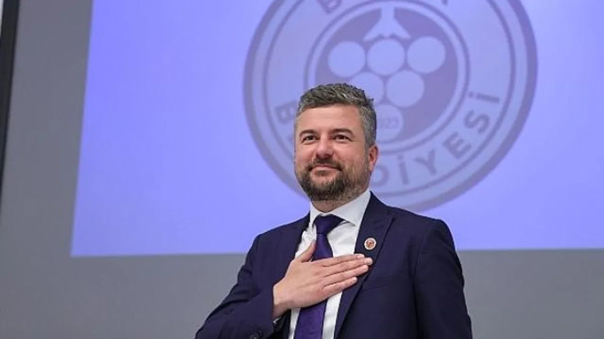 Buca Belediye Başkanı Görkem Duman, “Dürüst, namuslu bürokratımın itibar suikastine uğratılmasına izin vermem”