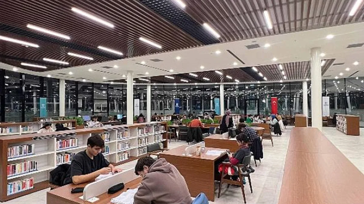 Millet Kütüphanesi’ne ilk günden yoğun ilgi