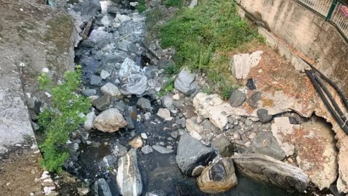 Bursa’da Saitabat Şelalesi’nin bakımsızlığı vatandaşın dikkatini çekiyor