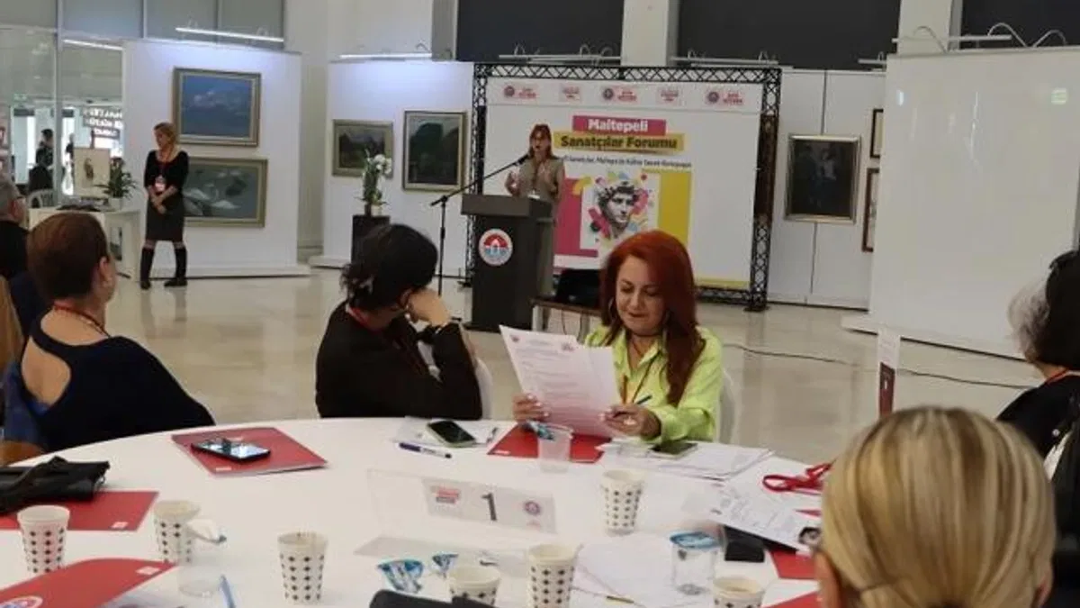 İstanbul Maltepe’de Kültür Sanat Politikası Belgesi açıklandı