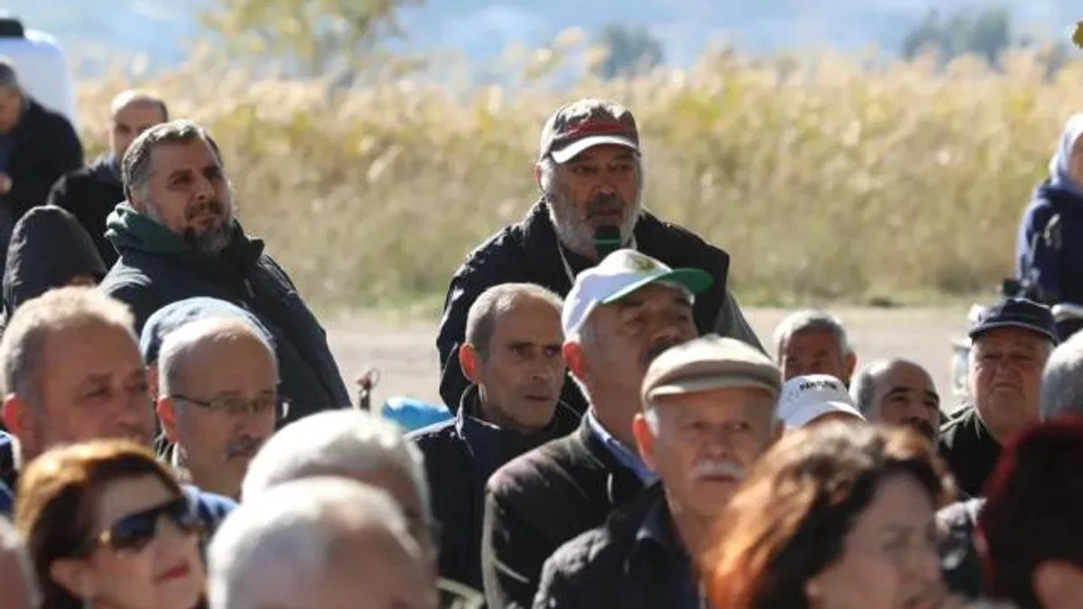 Başkan Deviren mahalle turlarına devam ediyor