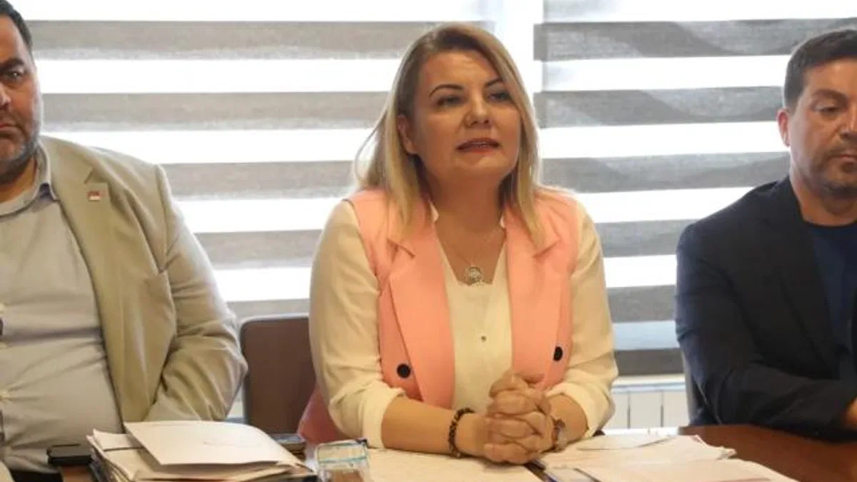 Başkan Hürriyet’ten Gebze’deki bina çökmesi sonrası dikkat çeken paylaşım: O gün uyarmıştım!