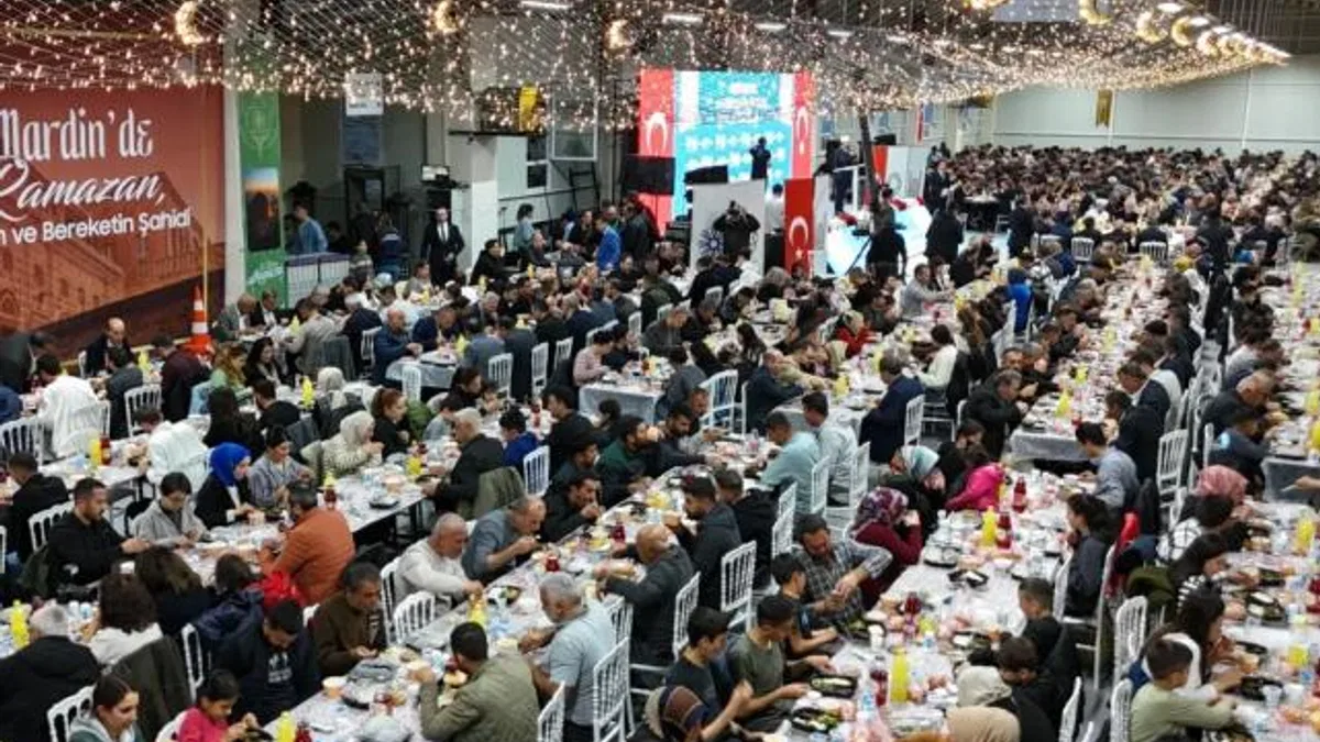 Mardin’de ‘Kardeşlik İftarı’na büyük katılım