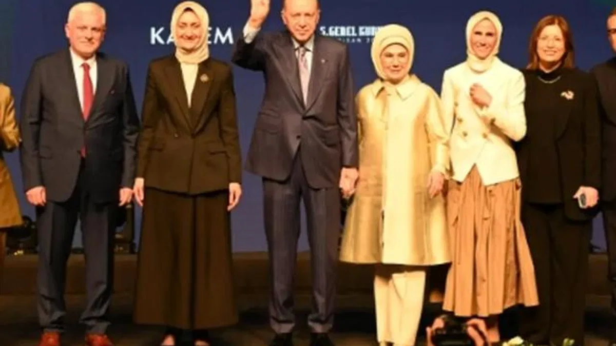 KADEM’de bayrak değişimi