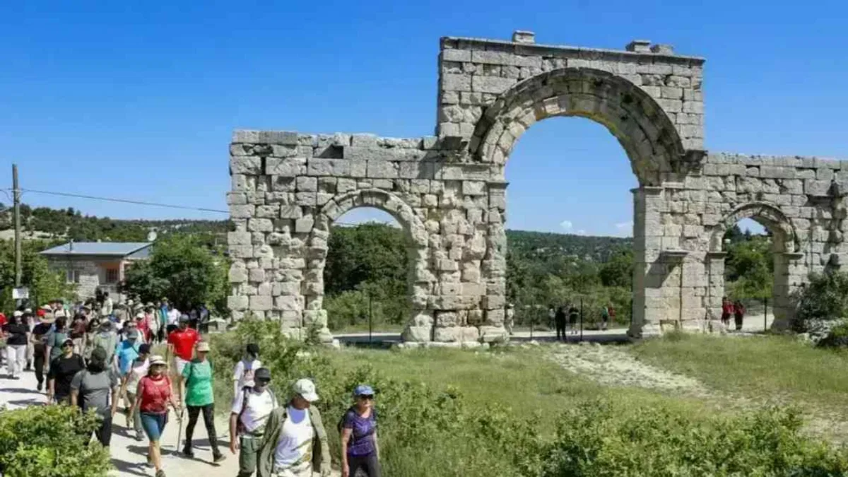 Mersin’de Kilikya Yolu’nun 10’uncu etabı tamamlandı