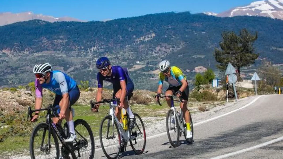 AKRA Gran Fondo Antalya 2026, Kemer’de pedal çevirecek