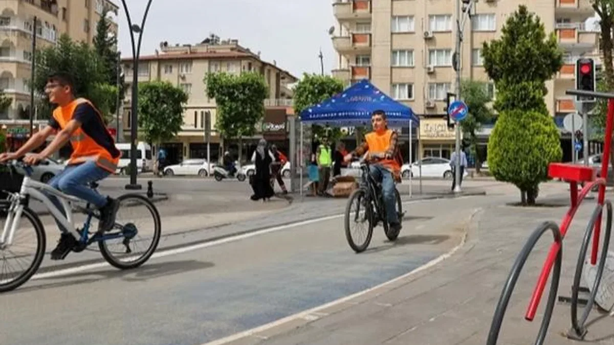 Gaziantep Büyükşehir’de sürdürülebilir ulaşıma pedallı destek
