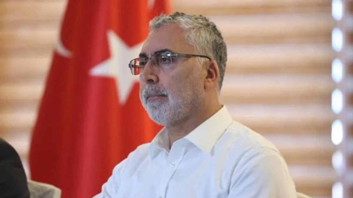 Bakan Işıkhan SGK İl müdürleri ile çevrim içi buluştu