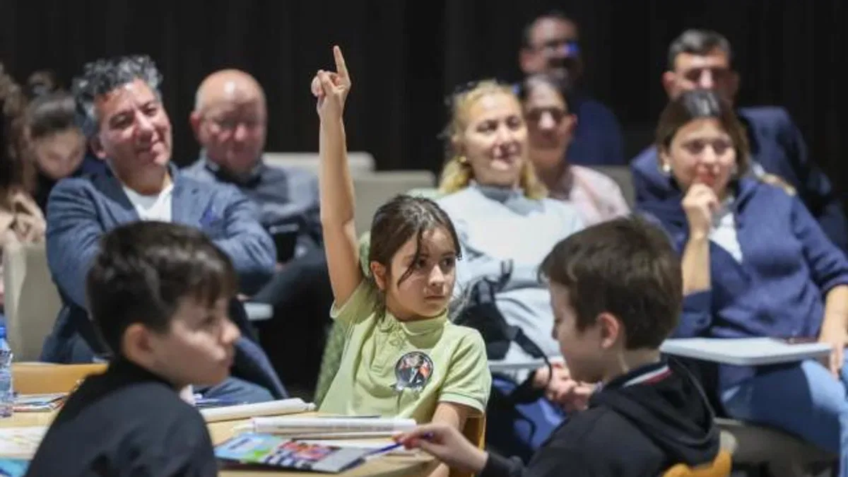 İstanbul Bakırköy’de Çocuk Meclisi’ne ilk adım