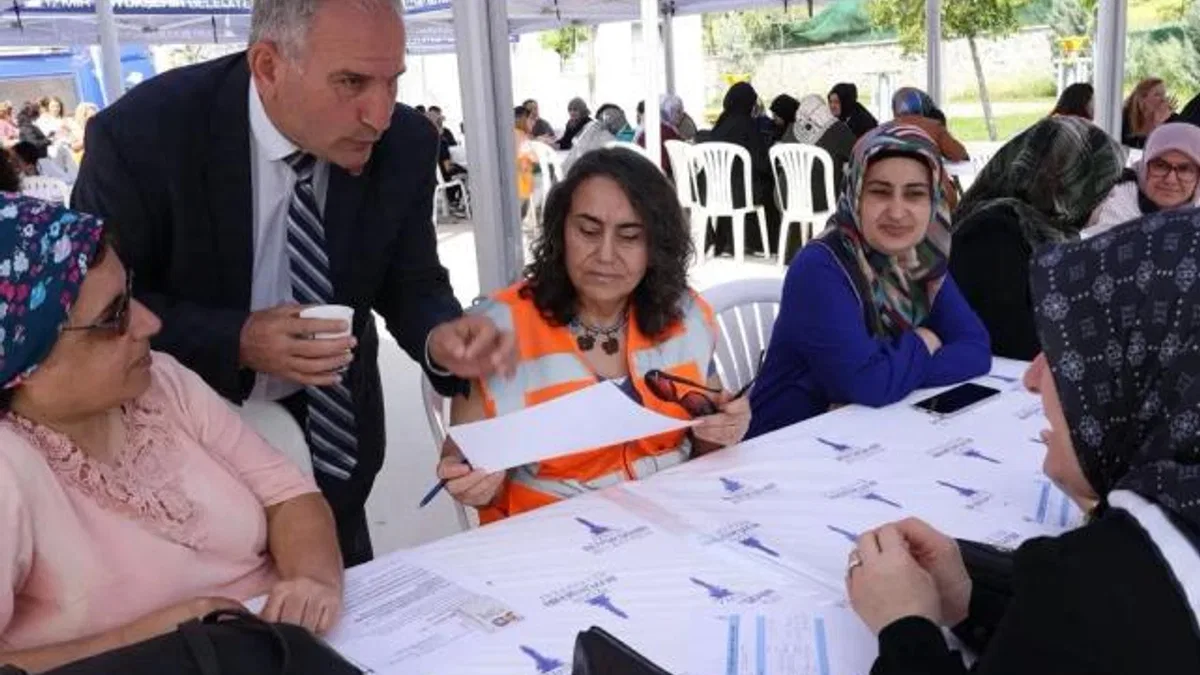 İzmir’de kadınlar arası dayanışma güçleniyor