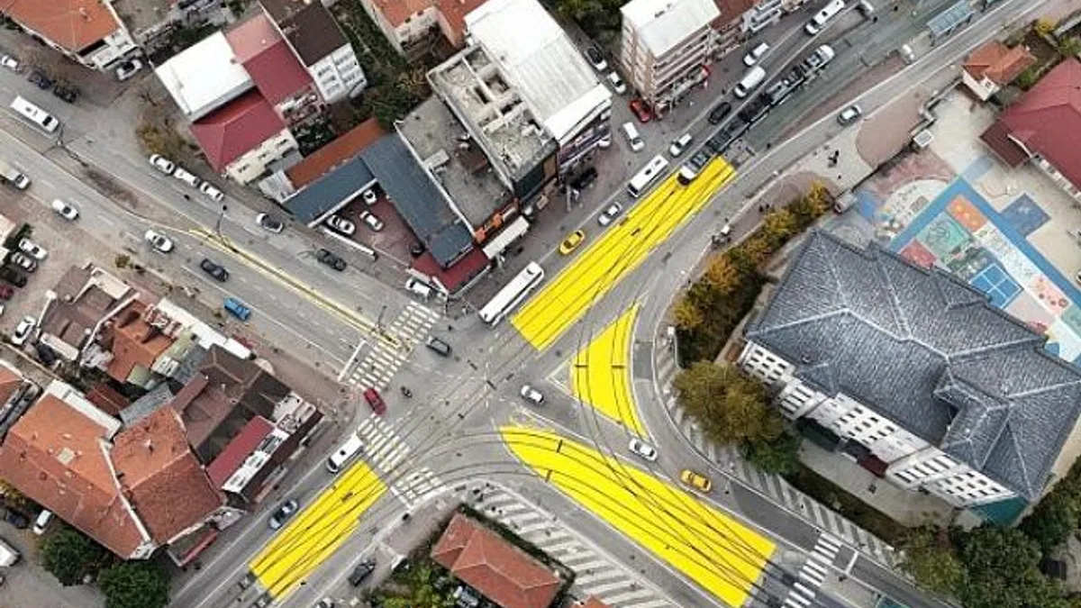 Tramvay hattında yaya güvenliği için önemli çalışma