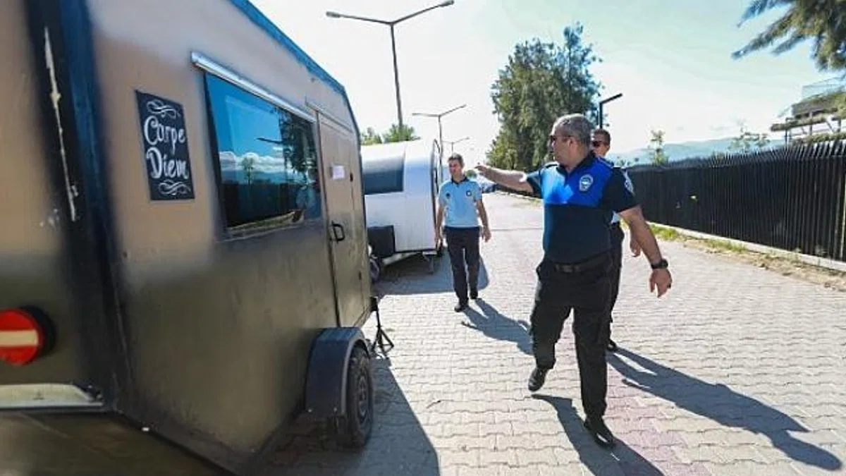 Karşıyaka Belediyesi’nden karavanla etkin mücadele