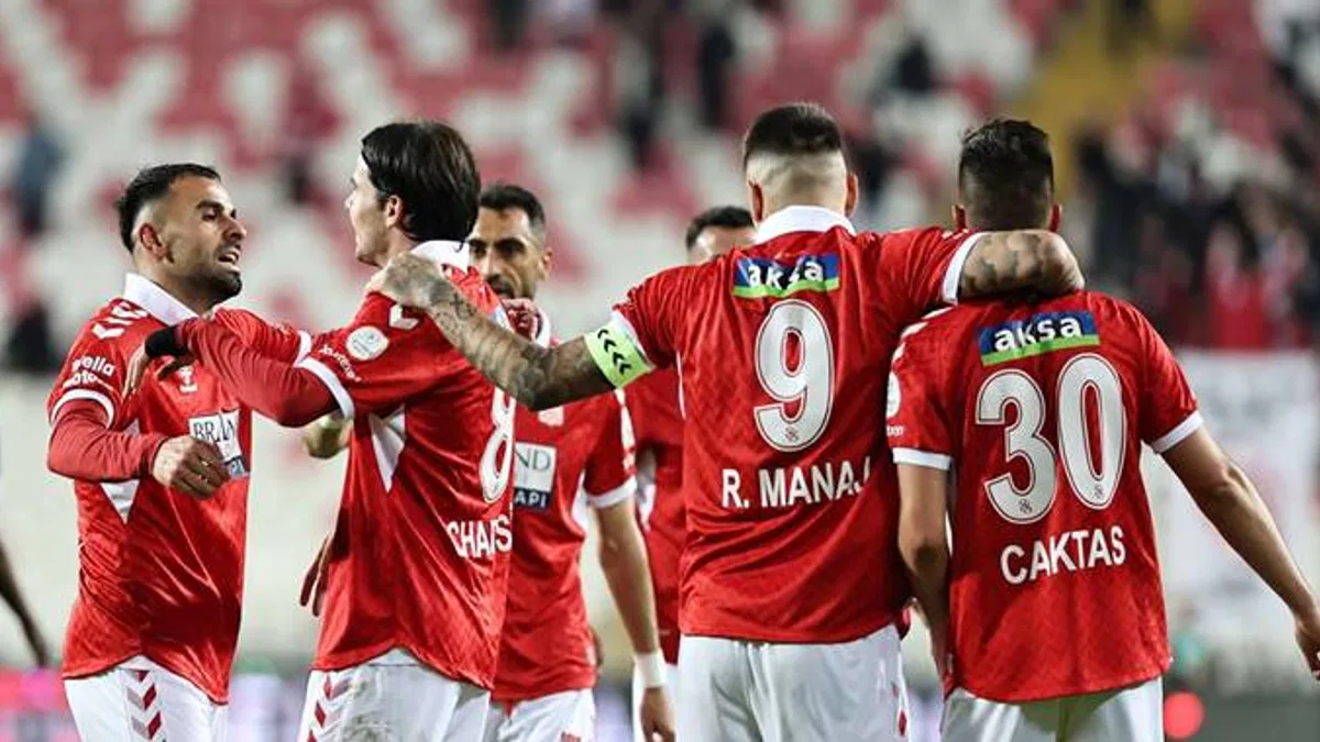 EMS Yapı Sivasspor 2-1 Mondihome Kayserispor (Maç Sonucu) Sivas evinde kazandı!