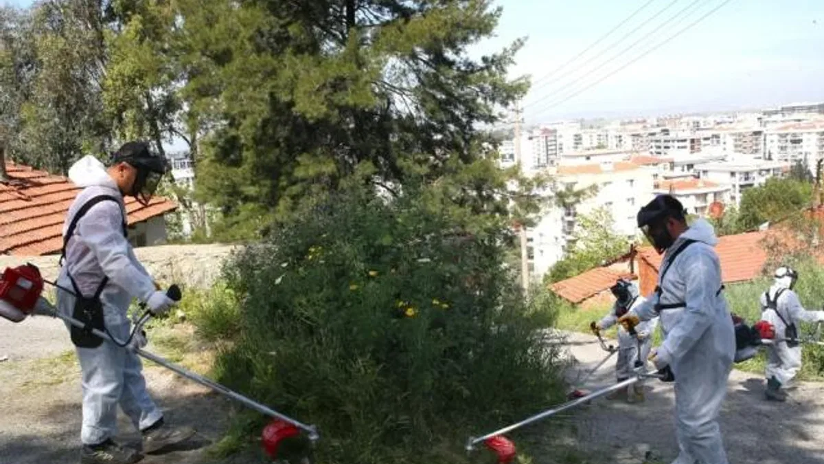 Çiğli’de yaz öncesi yoğun mesai