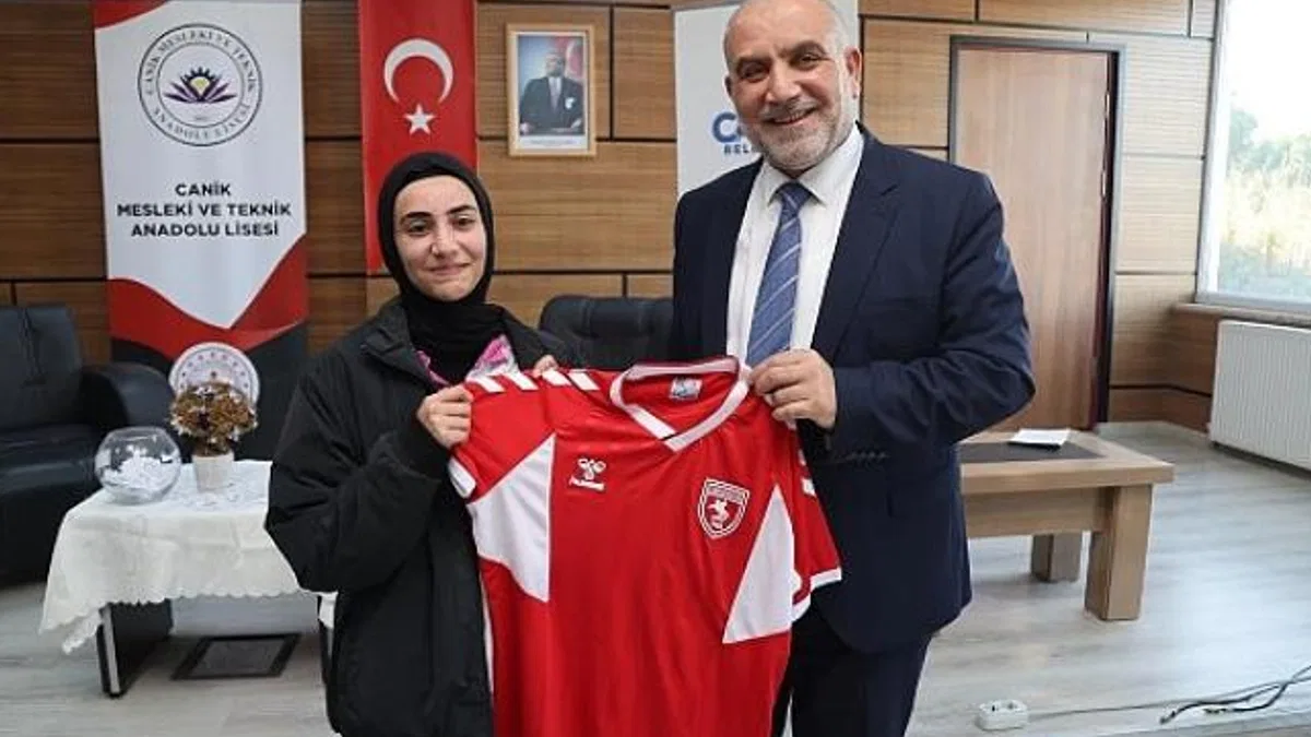 Başkan İbrahim Sandıkçı Öğrencilere Buluştu