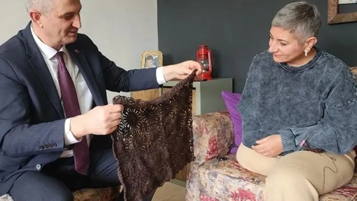Cumhurbaşkanı’nca ödüllendirilen Gölcüklü Koşal’a Başkan’dan ziyaret