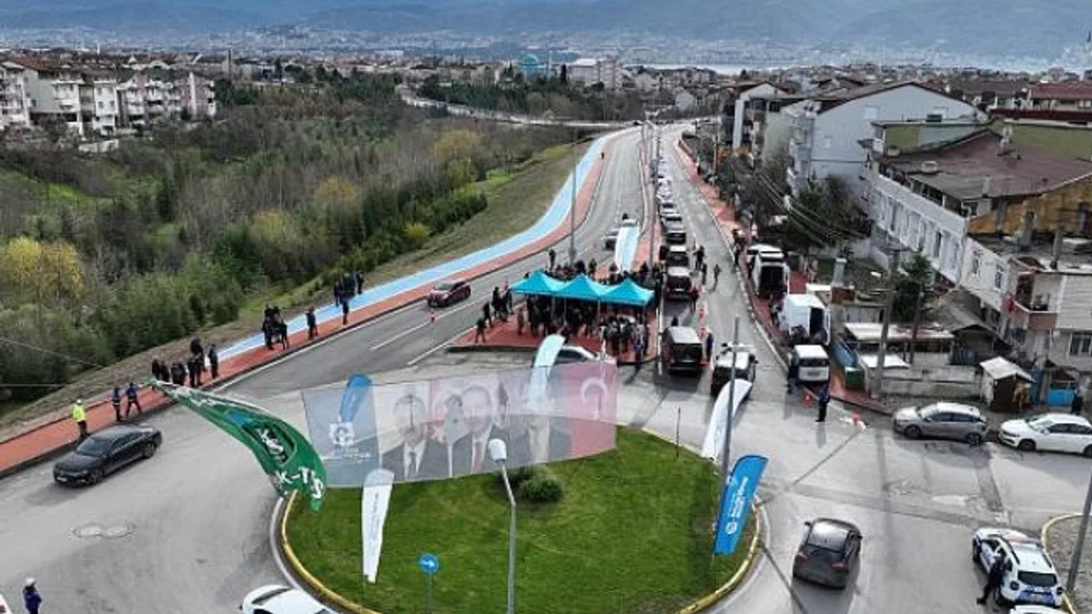 Büyükşehir’den, Derince-Körfez’e tablo gibi yol