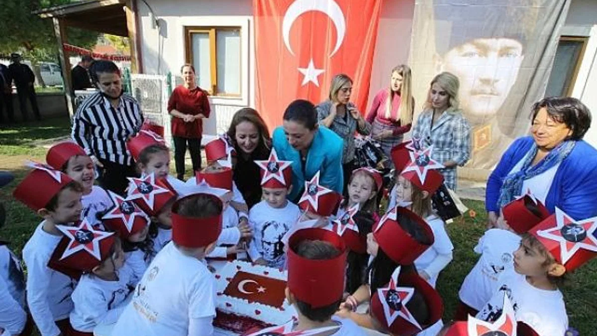 Cumhuriyet’in çocuklarına bayram hediyesi: Şen Çocuk Atölyesi 29 Ekim’de açılıyor!