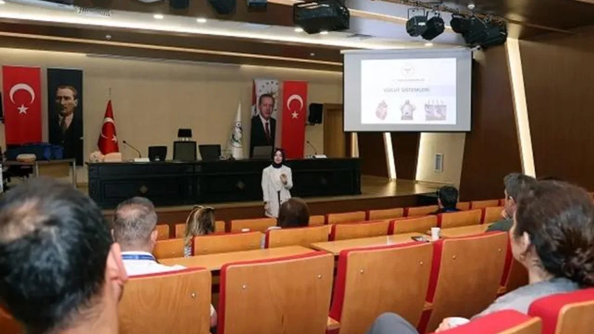 Kayseri Talas personeline ilk yardım eğitimi