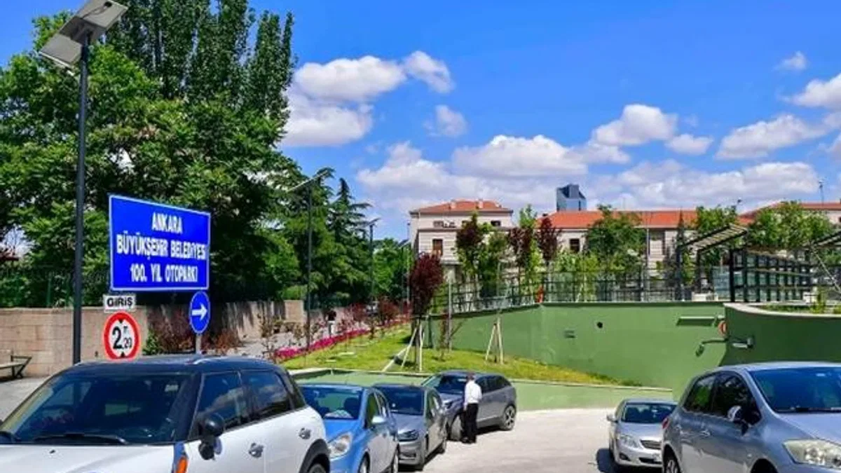 Ankara 100. Yıl Otoparkı hizmete açıldı