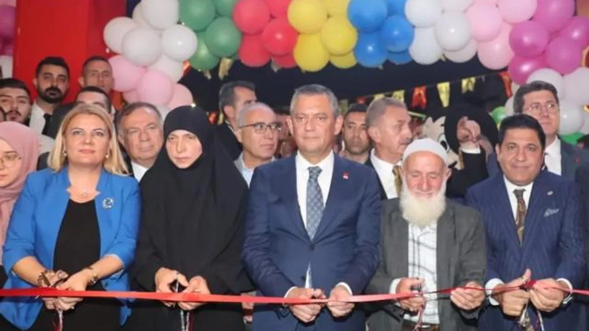 Özgür Özel: Hasan Bitmez hakkı ve haklıyı temsil etmektedir