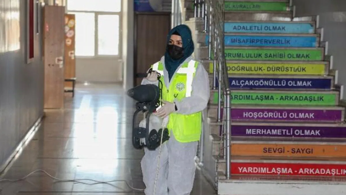 Talas Belediyesi, okulları yeni döneme hazırlıyor