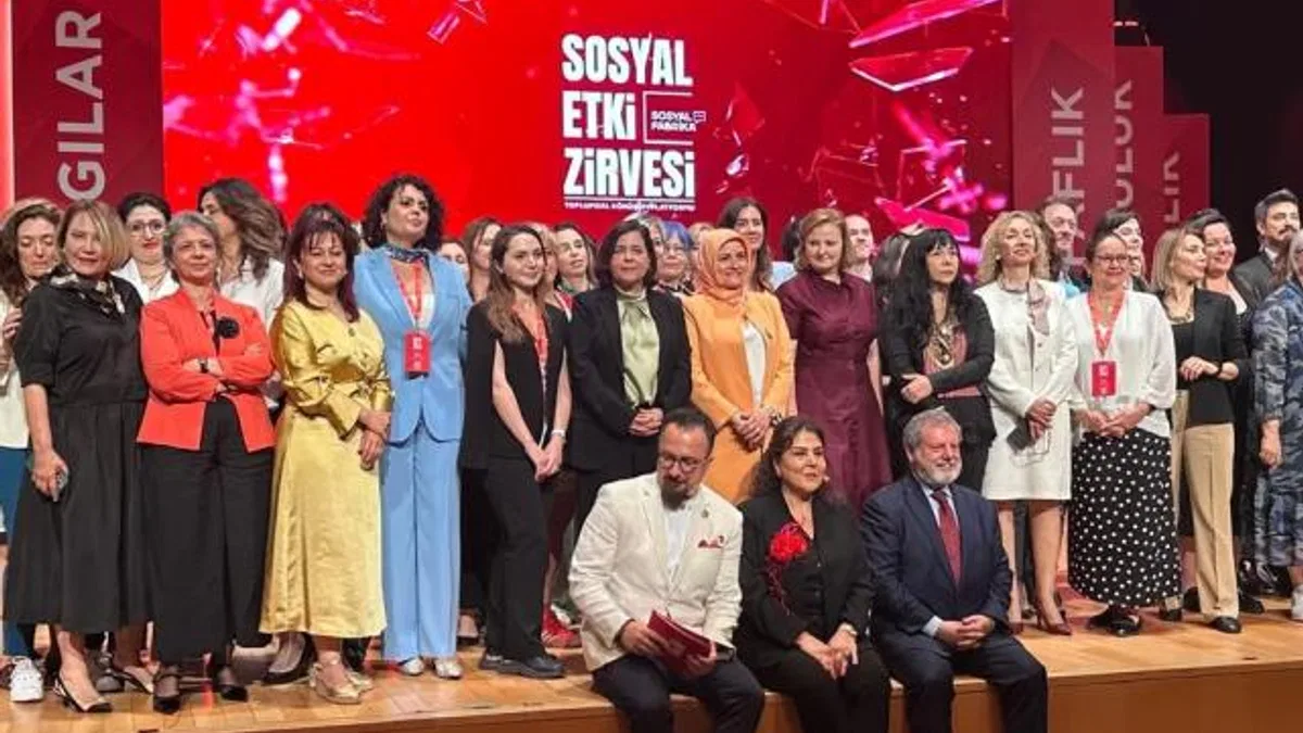 Sosyal Etki Zirvesi’nden güçlü mesaj: Eşitsizliklerden eşitlik arıyoruz
