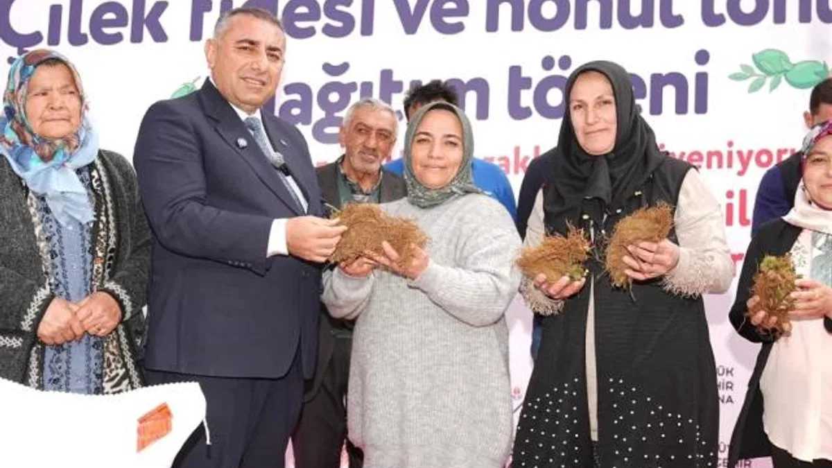 Adanalı üreticiye Büyükşehir’den tam destek