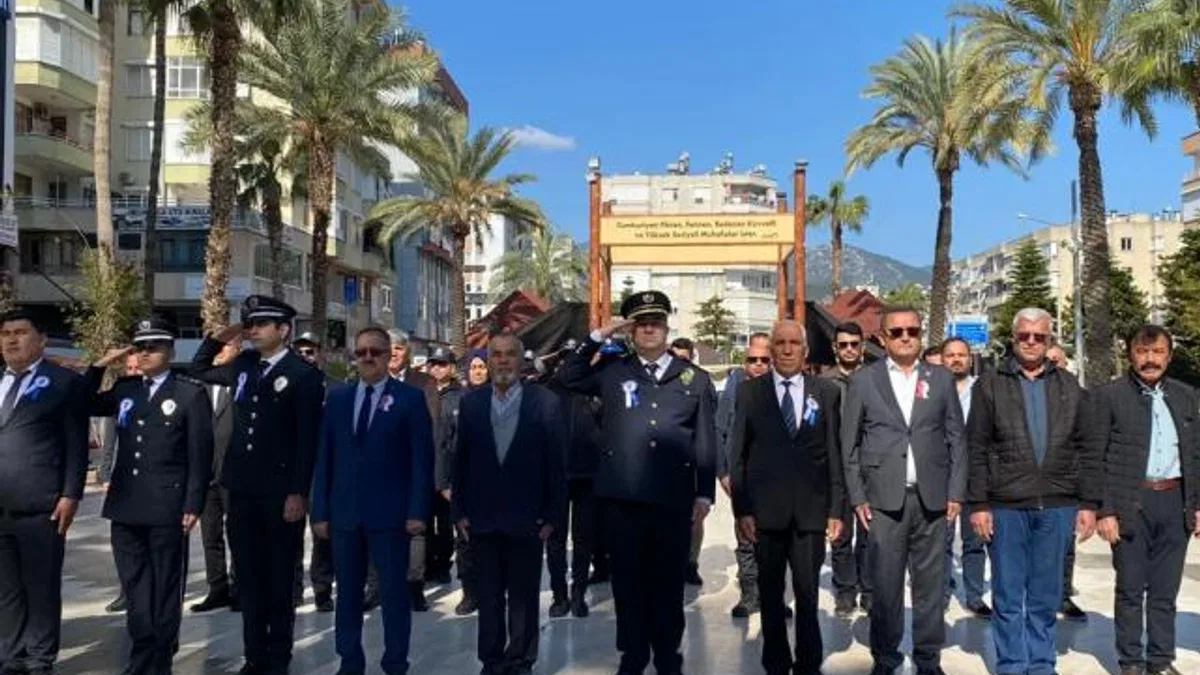 Antalya Kumluca’da 10 Nisan Polis Haftası kutlandı