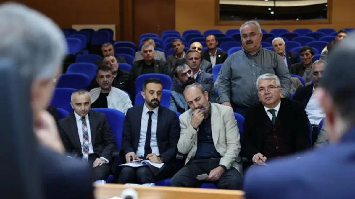Sakarya’da Başkan Alemdar Kocaali’nin muhtarlarını dinledi