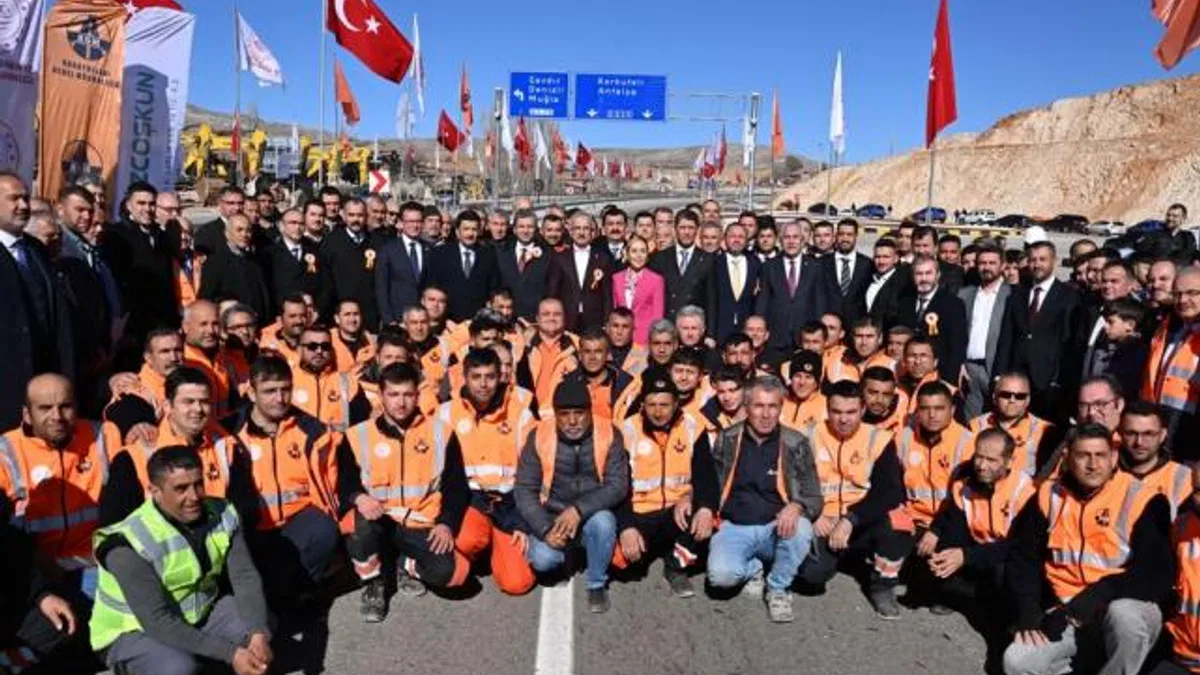 Korkuteli-Elmalı arası 21 dakika kısaldı