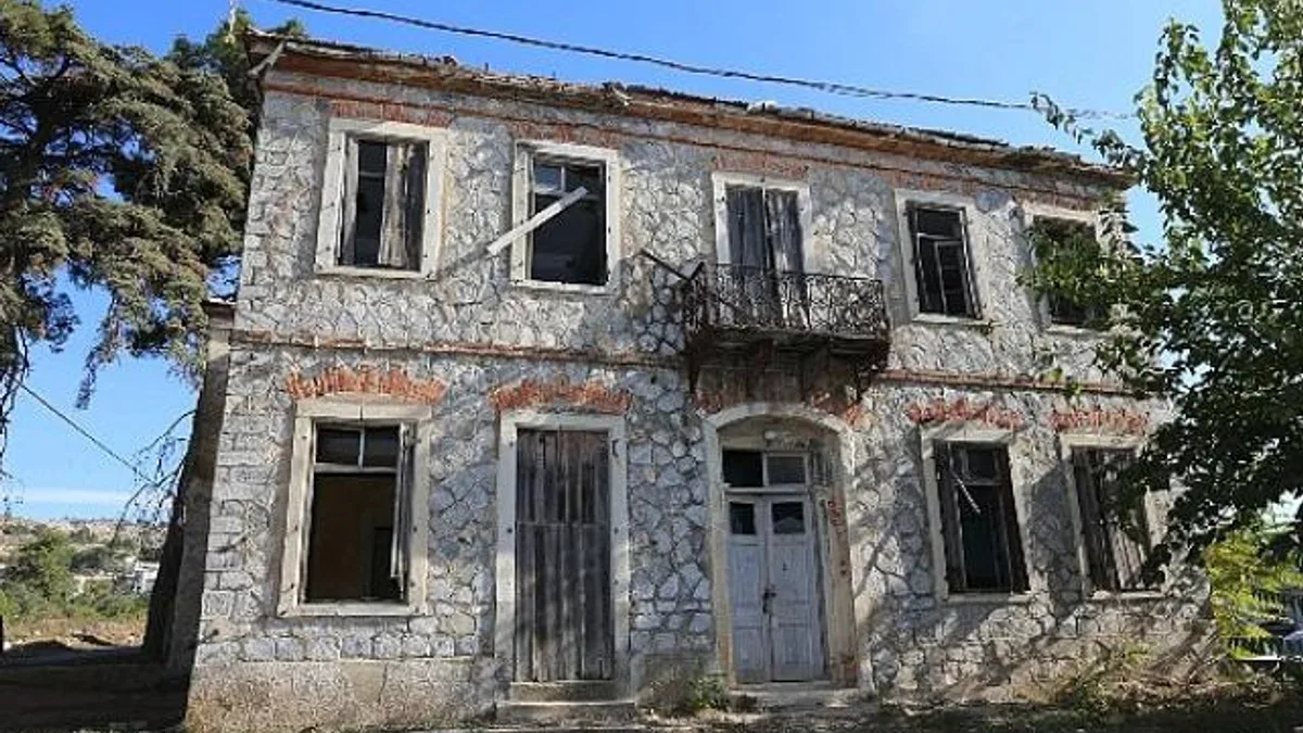 Atatürk Evi kaderine terk edilmesin: Başkan Ceritoğlu Sengel’den Atatürk Evi çağrısı!
