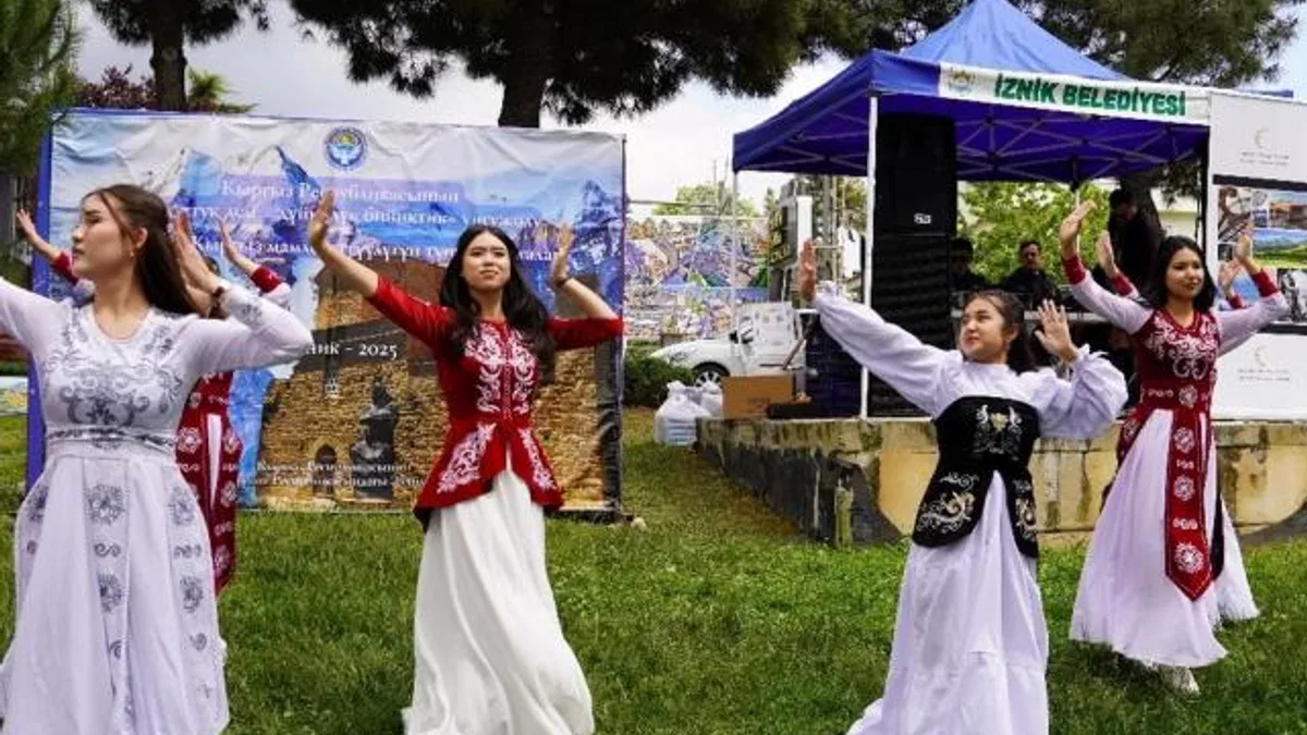 Kırgız halkı Bursa İznik’teki şenliklerde buluştu