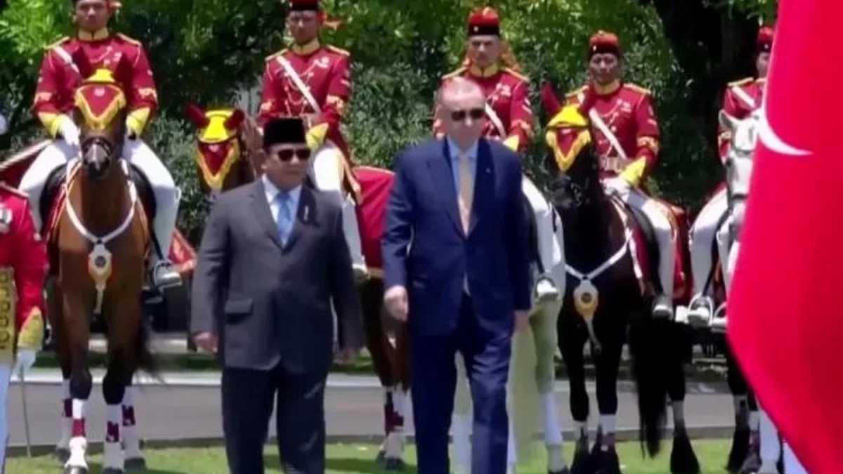 Cumhurbaşkanı Erdoğan Endonezya’da… Türkiye-Endenozya ilişkileri gelişiyor