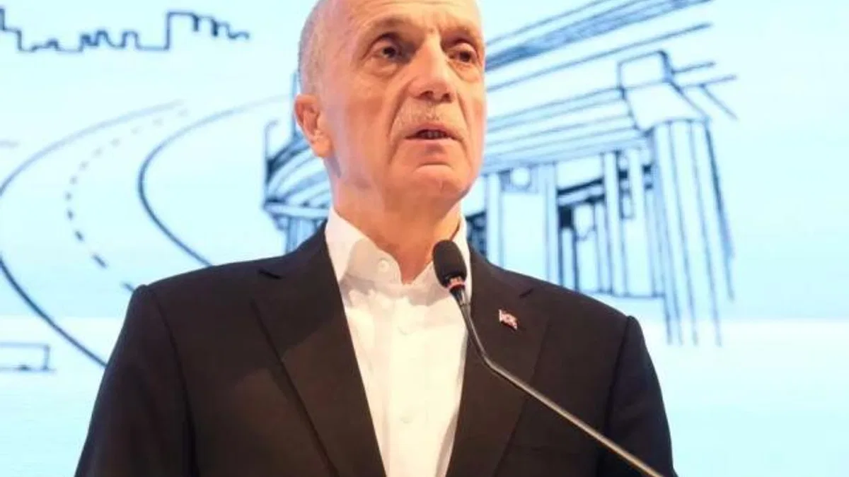 TÜHİS kamu işçileri için ilk teklifini sundu… TÜRK-İŞ teklifi yetersiz buldu!