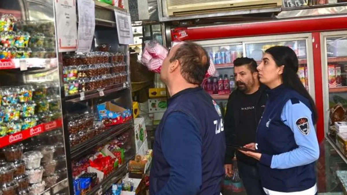 İzmir Karabağlar’da yeni yıl öncesi denetimler yoğunlaştı