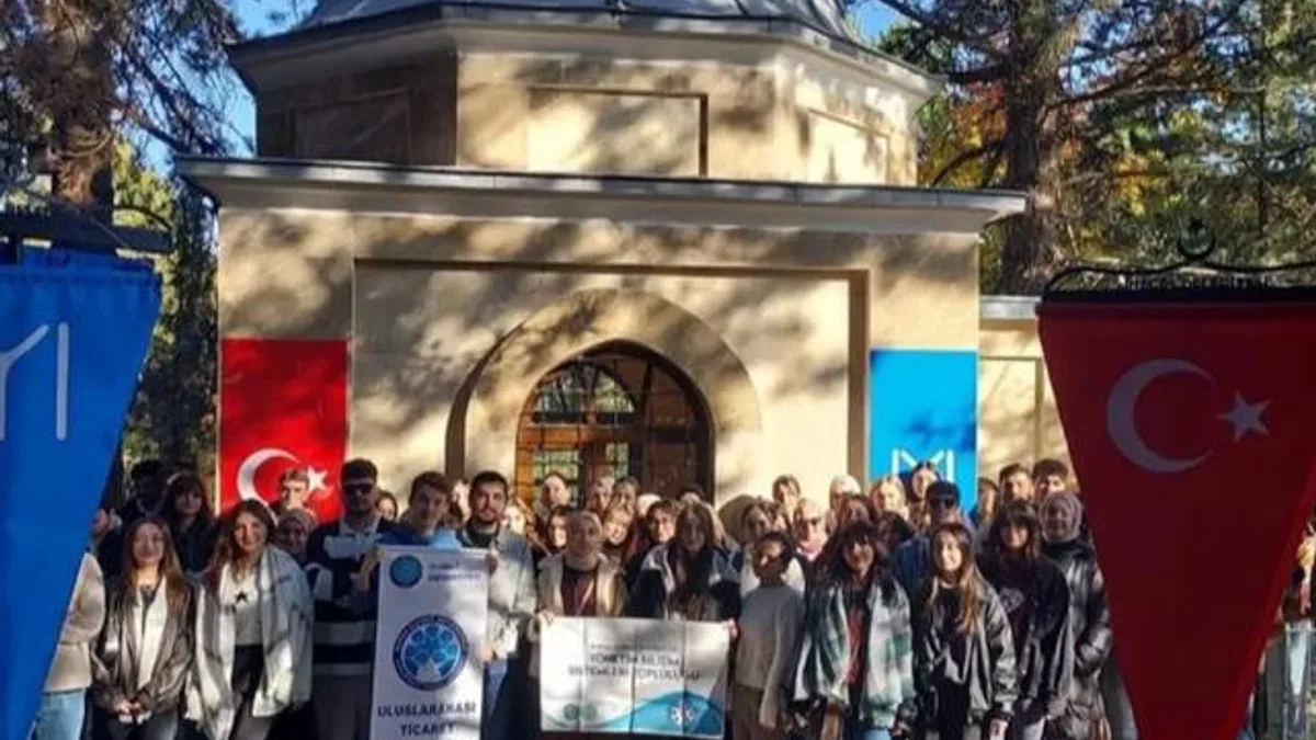 Bursa’ya yeni gelen üniversiteliler İnegöl’ü tanıyor