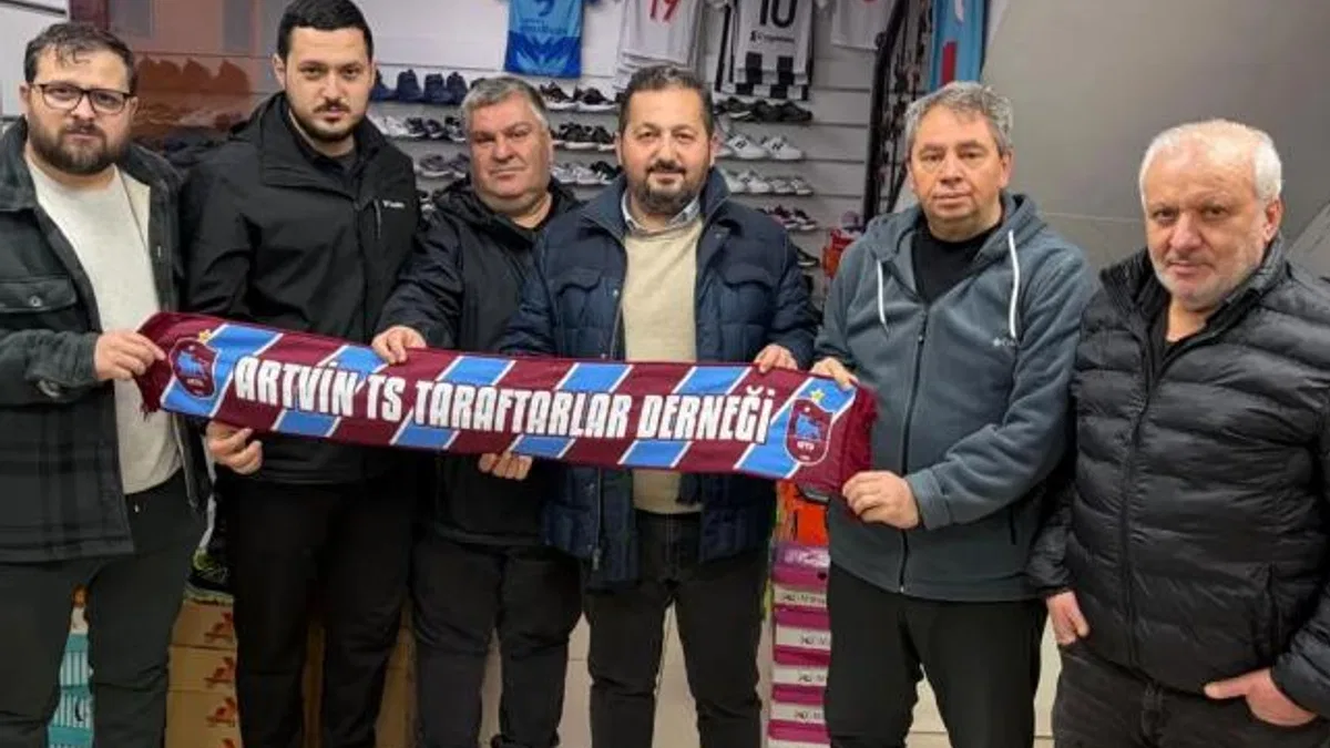 Sertaç Güven’den Artvinli gençlere stattan maç izleme desteği